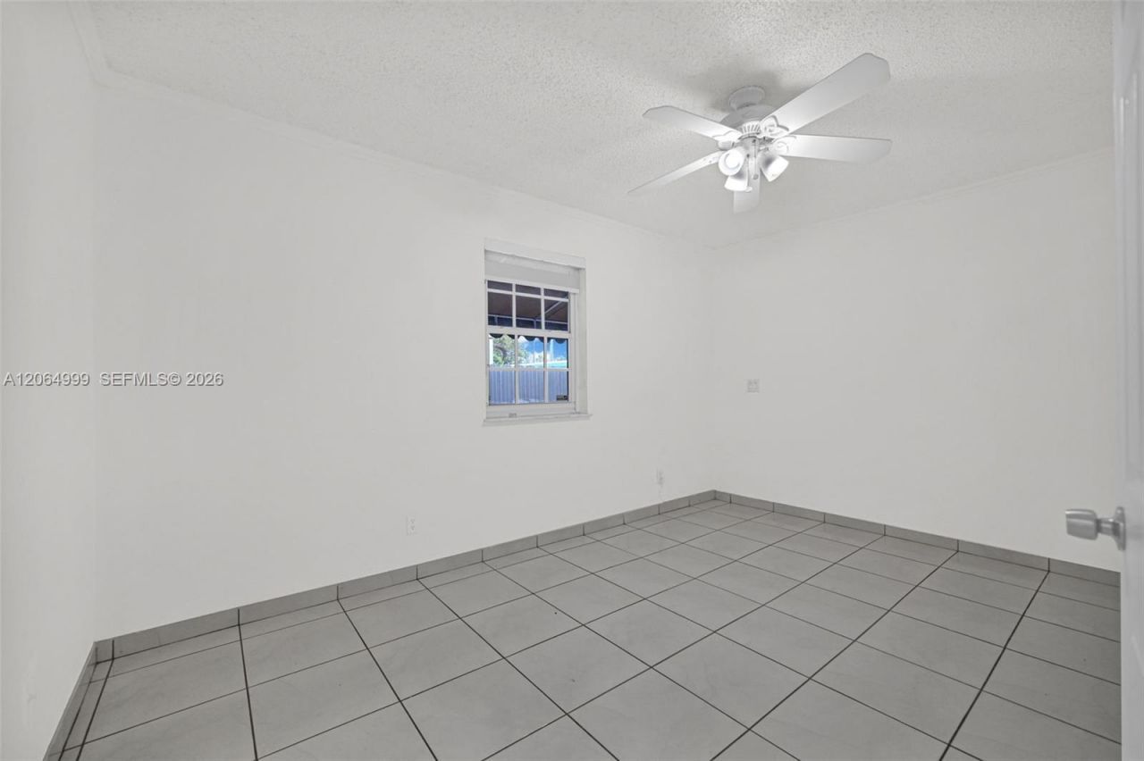 451 E 37th St , Hialeah, FL 33013 Photo