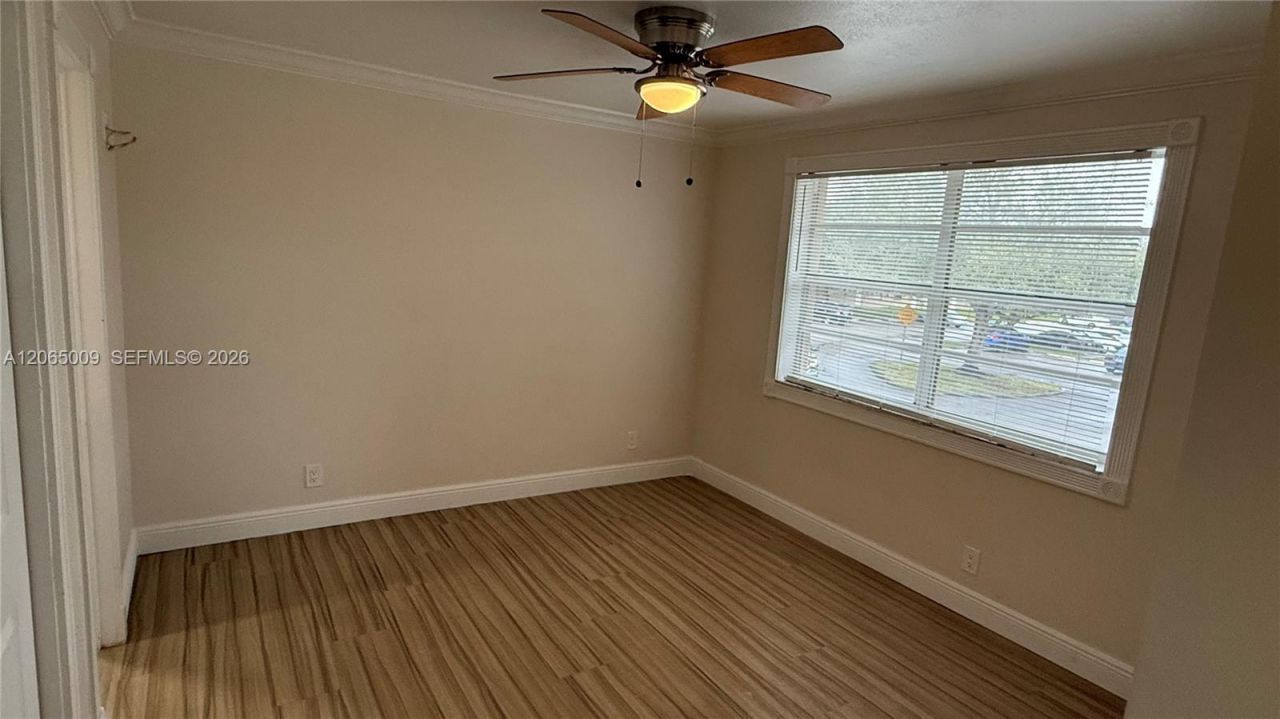 1006 Twin Lakes Dr, Unit 20-E, Coral Springs, FL 33071 Photo