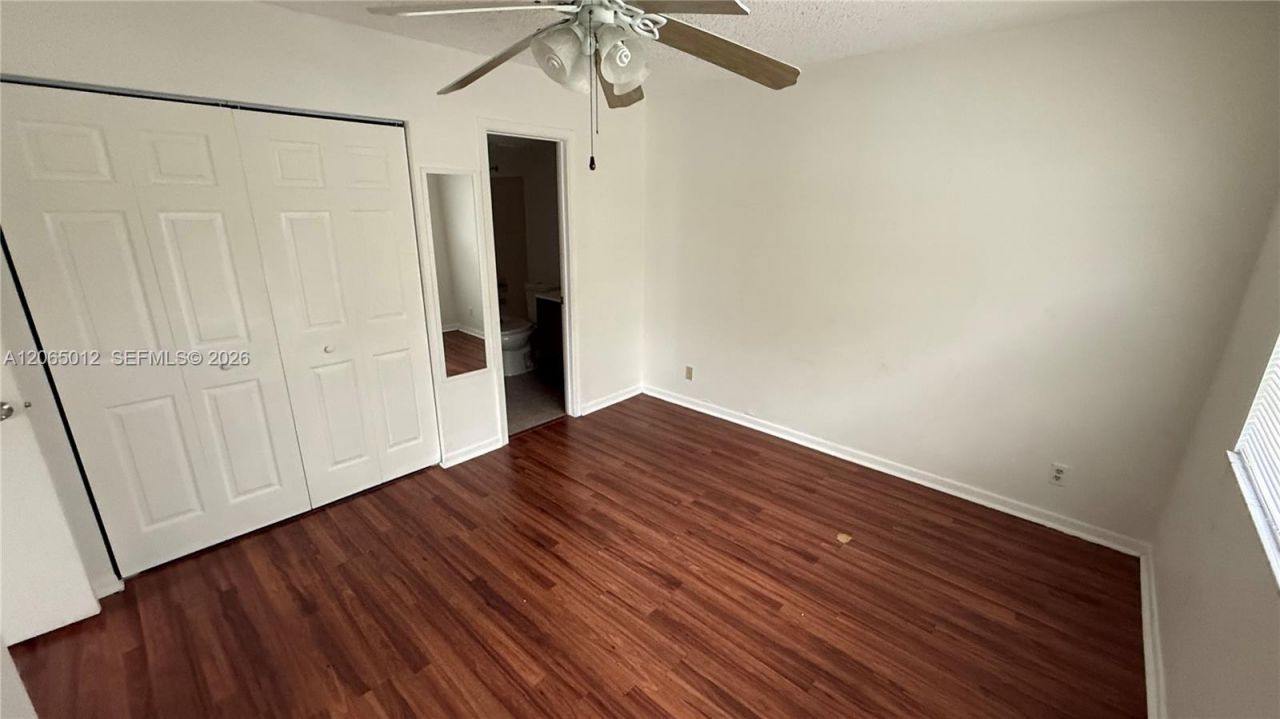 1032 Twin Lakes Dr, Unit 21-G, Coral Springs, FL 33071 Photo