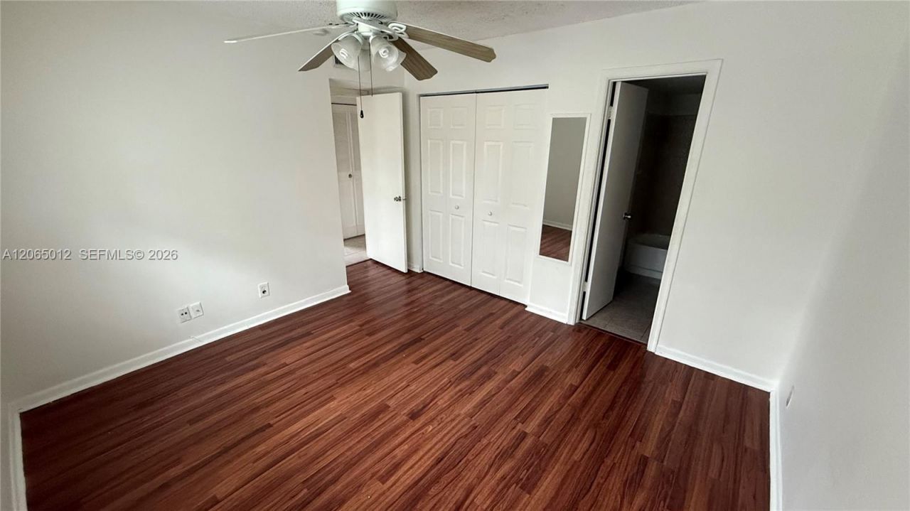 1032 Twin Lakes Dr, Unit 21-G, Coral Springs, FL 33071 Photo