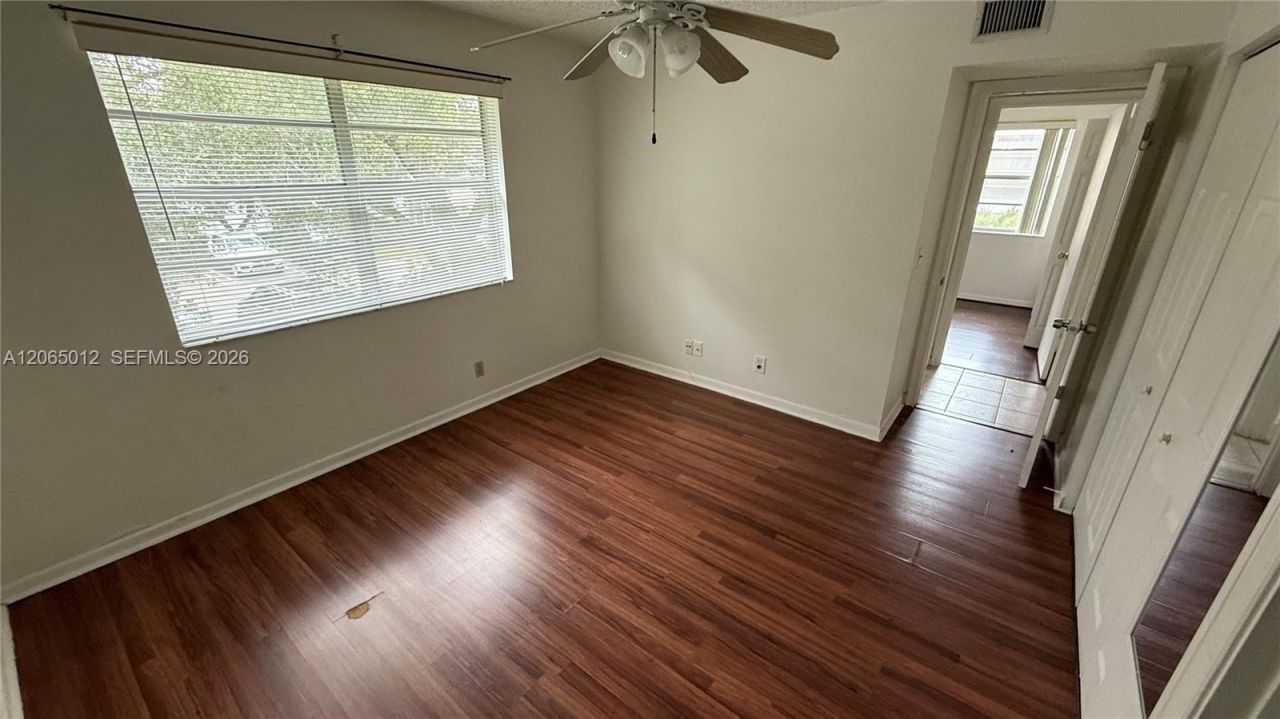 1032 Twin Lakes Dr, Unit 21-G, Coral Springs, FL 33071 Photo
