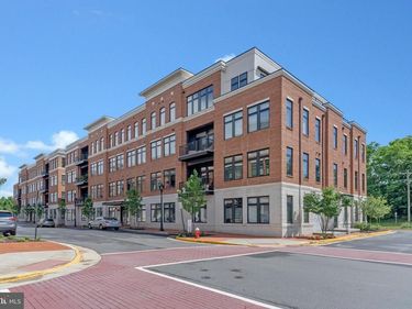 3 STATIONMASTER STREET SE , Unit 201, LEESBURG, VA 20175