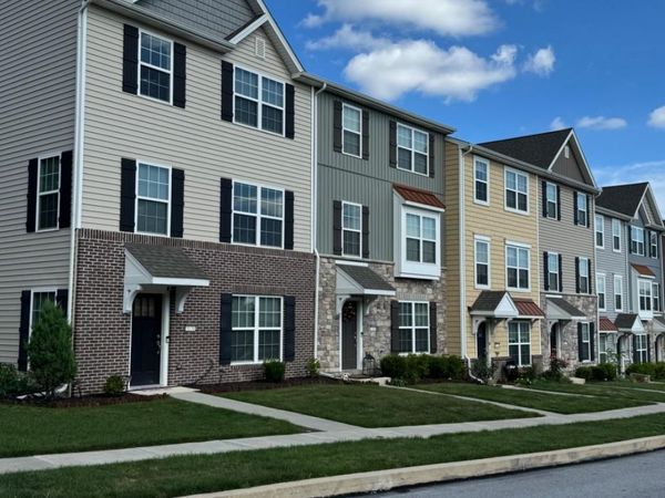 5160 LAUREL VALLEY LANE , ENOLA, PA 17025