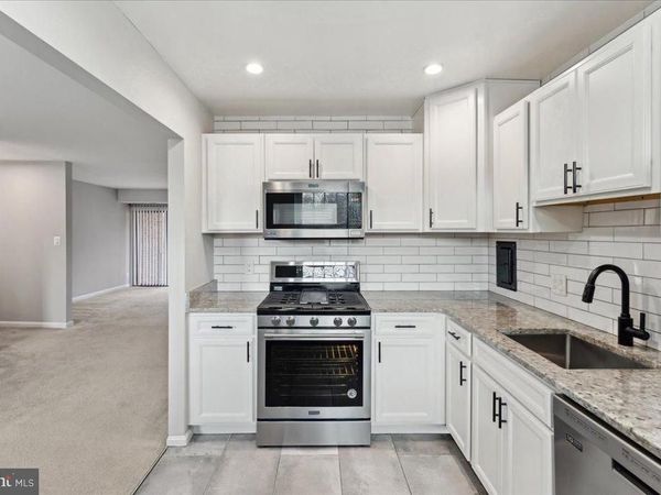 5960 WESTCHESTER PARK DRIVE, Unit 302, COLLEGE PARK, MD 20740