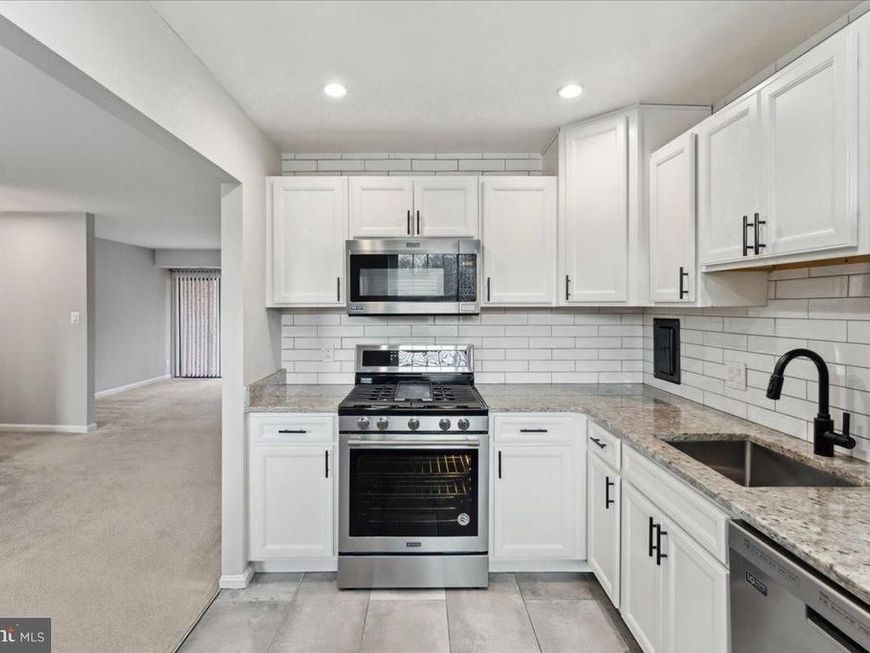 5960 Westchester Park Drive, Unit 302, College Park, MD 20740 Main Photo