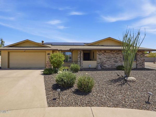10110 W PINE SPRINGS Drive, Sun City, AZ 85373