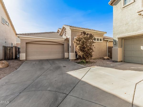 2205 S HARPER, Mesa, AZ 85209