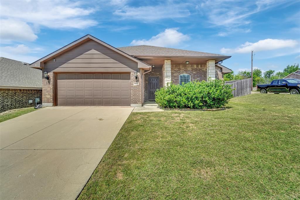 5165 Glen Eden Drive, Fort Worth, TX 76119 Main Photo