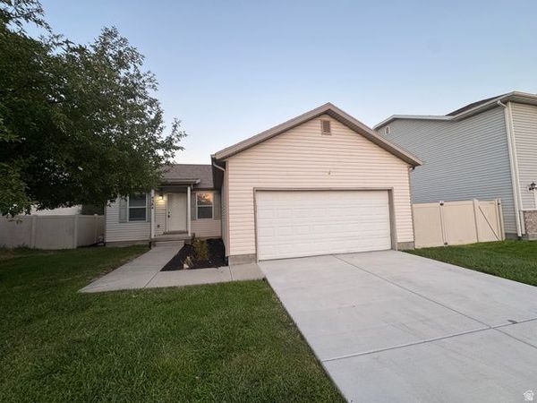 4384 N MAPLE DR , Eagle Mountain, UT 84005