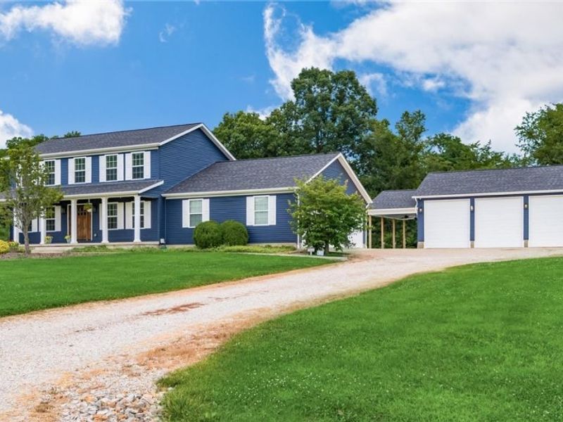 1850 Meadow Creek Drive, South Zanesville, OH 43701 Photo 1
