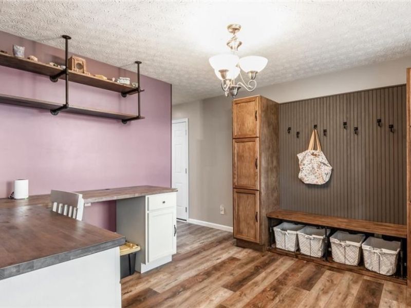 1850 Meadow Creek Drive, South Zanesville, OH 43701 Photo 12