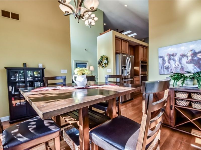 6960 Sturbridge Drive, Concord Township, OH 44077 Photo 6