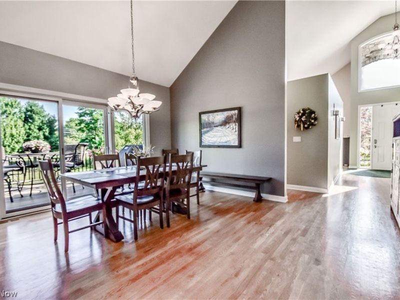 6960 Sturbridge Drive, Concord Township, OH 44077 Photo 9