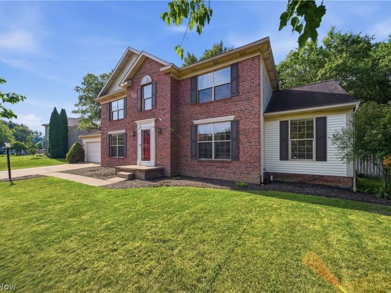 7168 Celina Street NW, Massillon, OH 44646 Photo 2