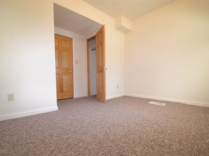 514 Brown Street, Akron, OH 44311 Photo 9