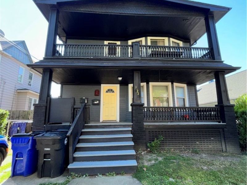 1422 W 112th Street, Cleveland, OH 44102 Photo 2