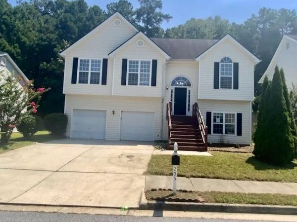 205 Buffington Drive , Union City, GA 30291