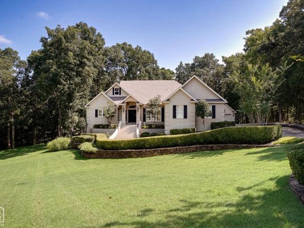 2214 Autumn Drive, Jonesboro, AR 72404