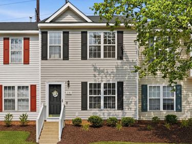 2130 Walnut Bluffs Lane, Raleigh, NC 27610