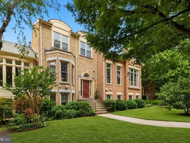 2243 KINGS GARDEN WAY , FALLS CHURCH, VA 22043