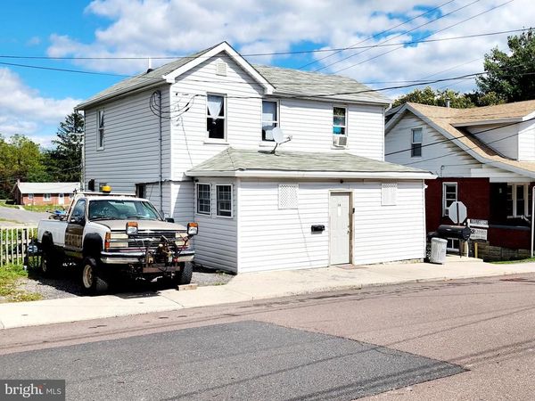 54 E COLLEGE AVENUE , FROSTBURG, MD 21532