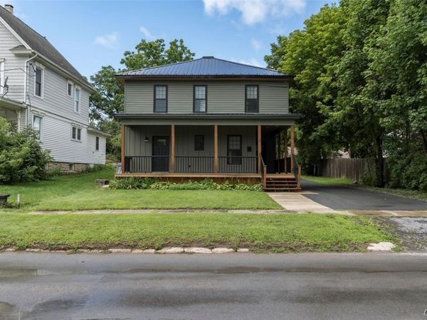 6 Washington Street, Alexandria Bay, NY 13607