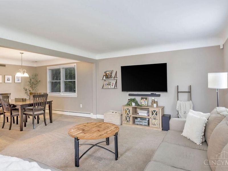 8910 Tammy Drive, West Chester, OH 45069 Photo 5