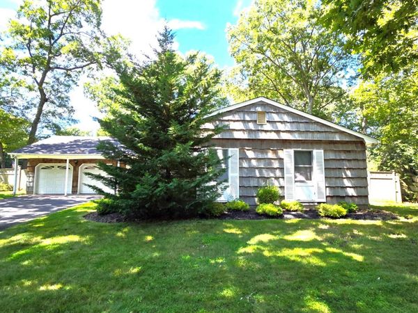 38 Glenridge Avenue, Stony Brook, NY 11790