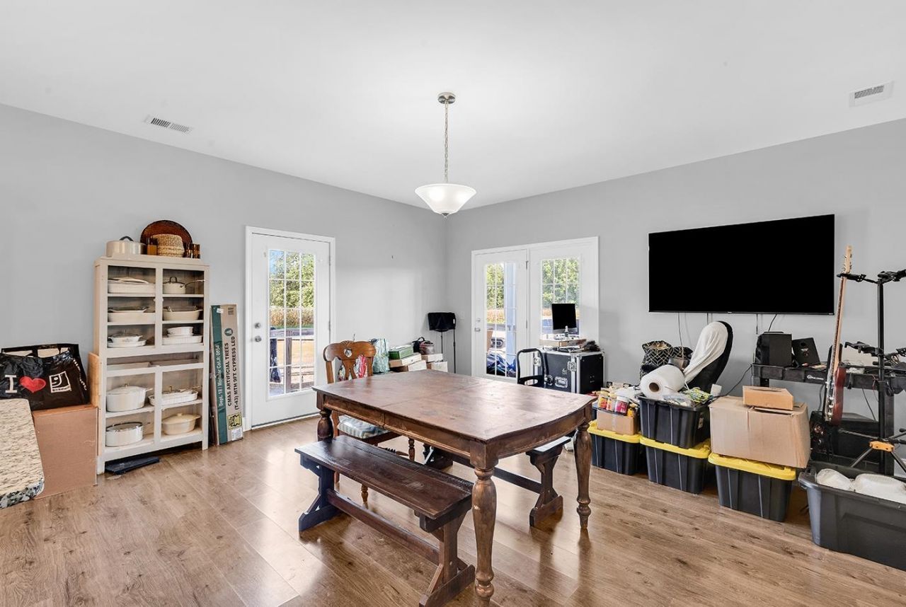 3568 Alcolu St. Photo 45