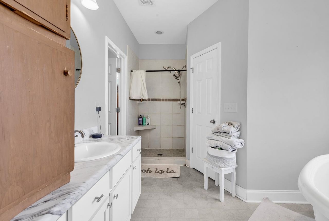 3568 Alcolu St. Photo 65