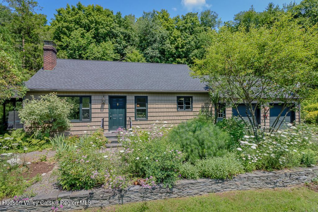 277 Clark Road, Chatham, NY 12037 Main Photo