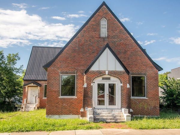 21 W Bell Avenue, Chattanooga, TN 37405