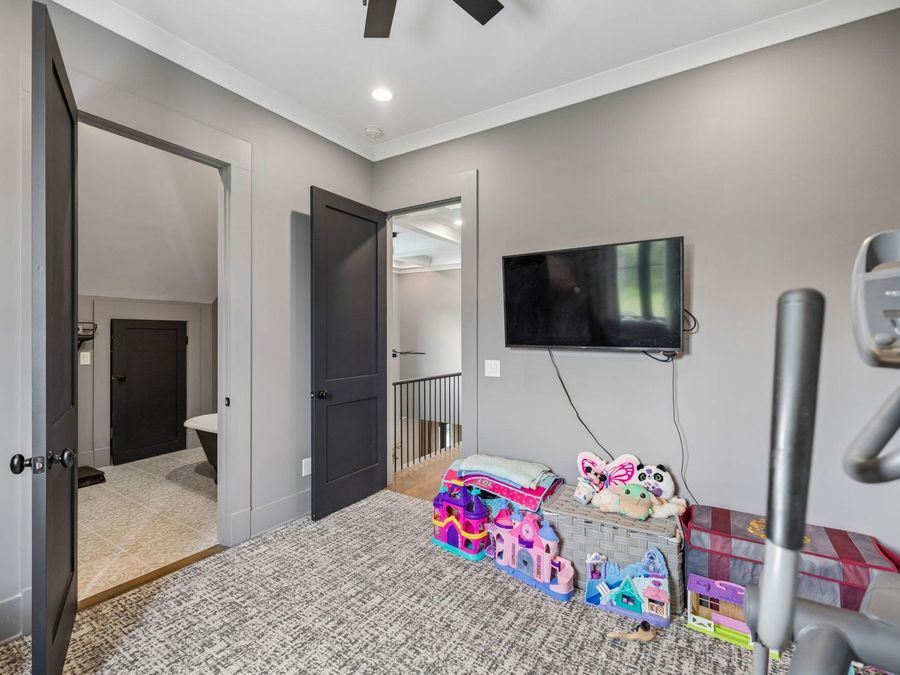Property Image 60