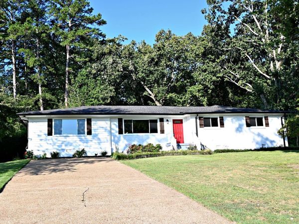 801 Merrimac Circle, Chattanooga, TN 37412
