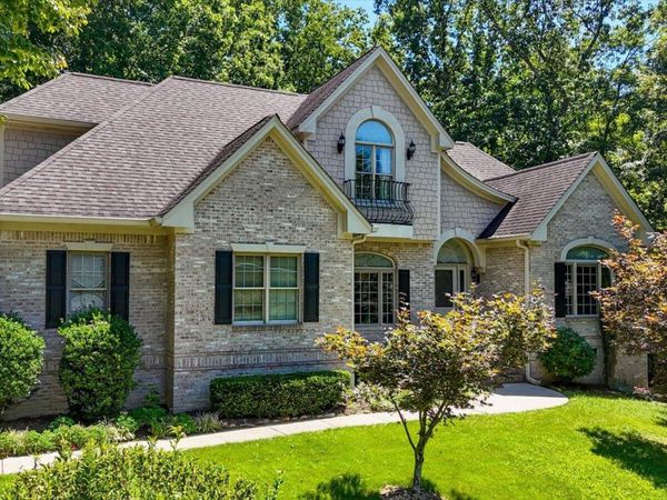 2910 Blue Teal Lane, Signal Mountain, TN 37377