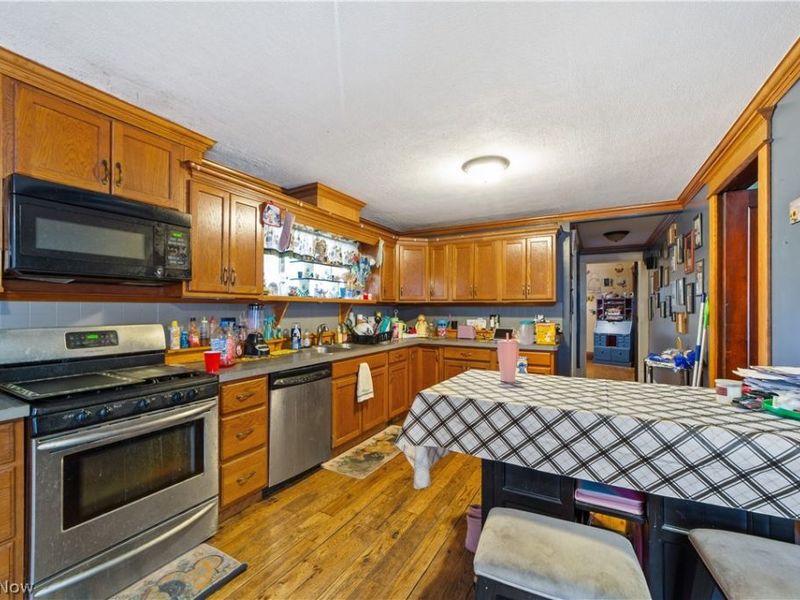 1202 Middle Avenue, Elyria, OH 44035 Photo 10