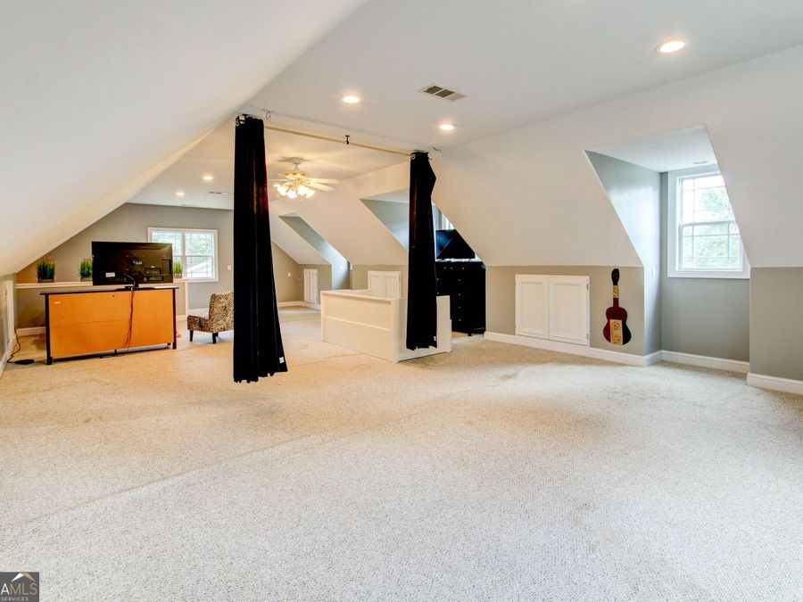 Property Image 77