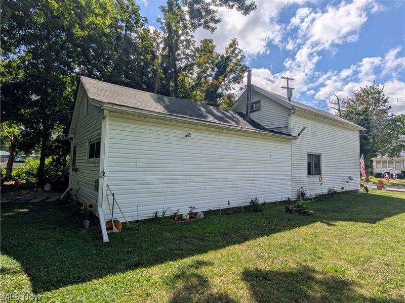 15321 Ridpath Avenue , Cleveland, OH 44110 Photo 34