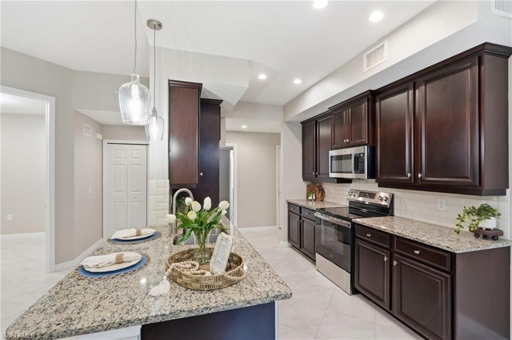 26111 Palace Ln, Unit 101, Bonita Springs, FL 34135 Photo