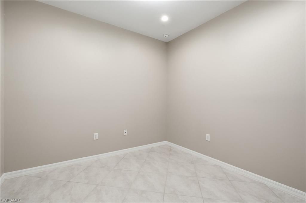 26111 Palace Ln, Unit 101, Bonita Springs, FL 34135 Photo