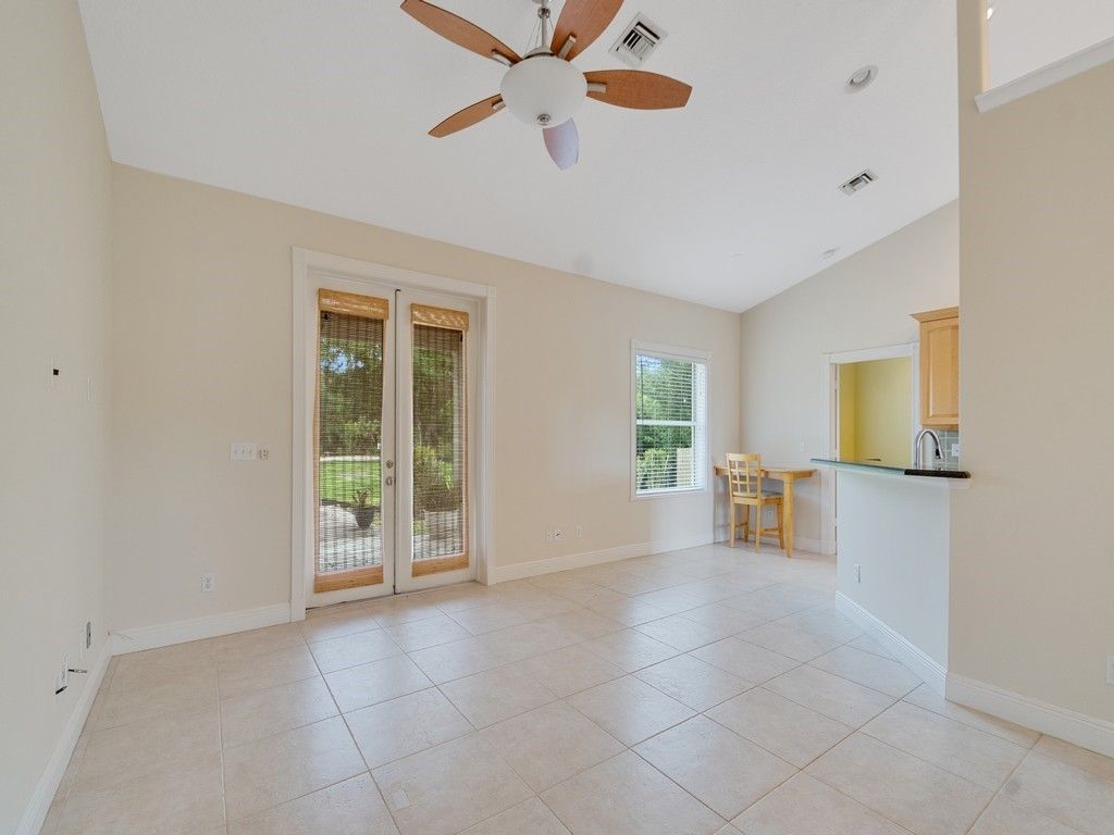 8978 100th Court, Vero Beach, FL 32967 Photo