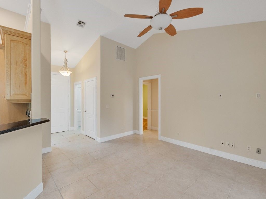 8978 100th Court, Vero Beach, FL 32967 Photo