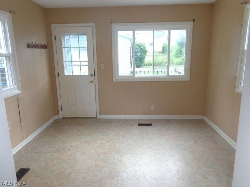 5259 W 52nd Street , Parma, OH 44134 Photo 11