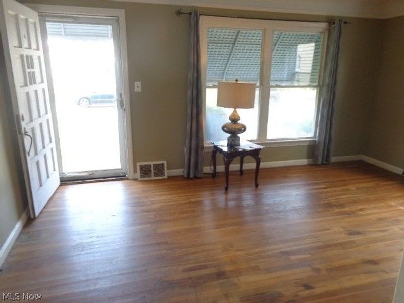 5259 W 52nd Street , Parma, OH 44134 Photo 8