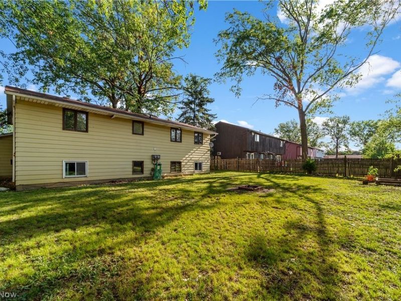 1423 Shaffer , Lorain, OH 44053 Photo 23