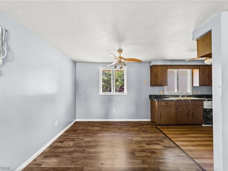 1423 Shaffer , Lorain, OH 44053 Photo 6