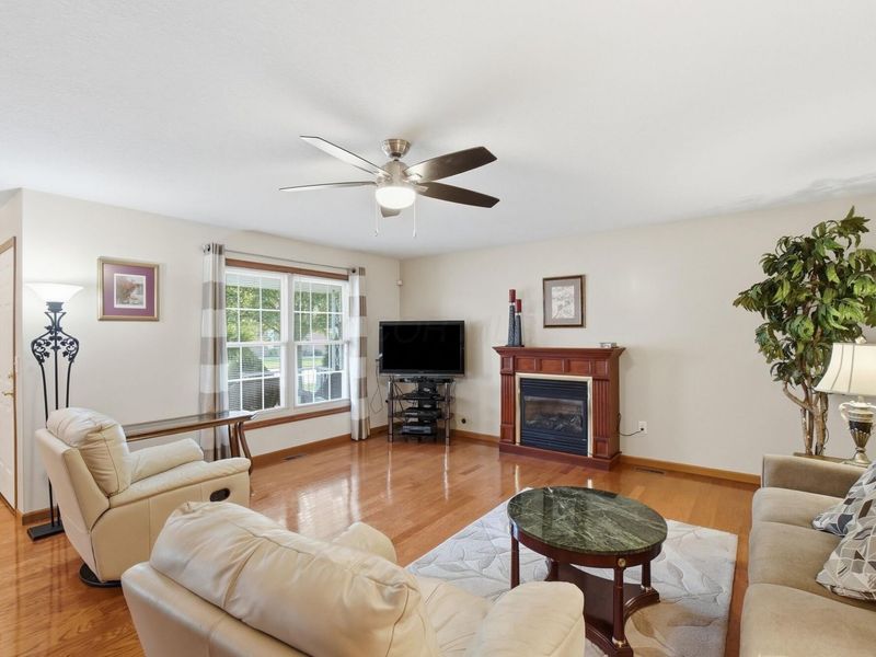 630 Elaine Drive , West Jefferson, OH 43162 Photo 7