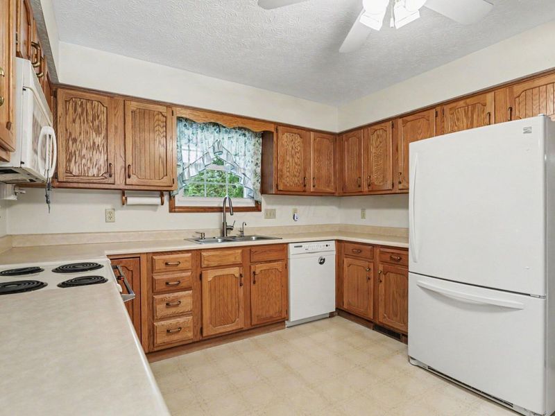 121 Cherokee Trail , Granville, OH 43023 Photo 11