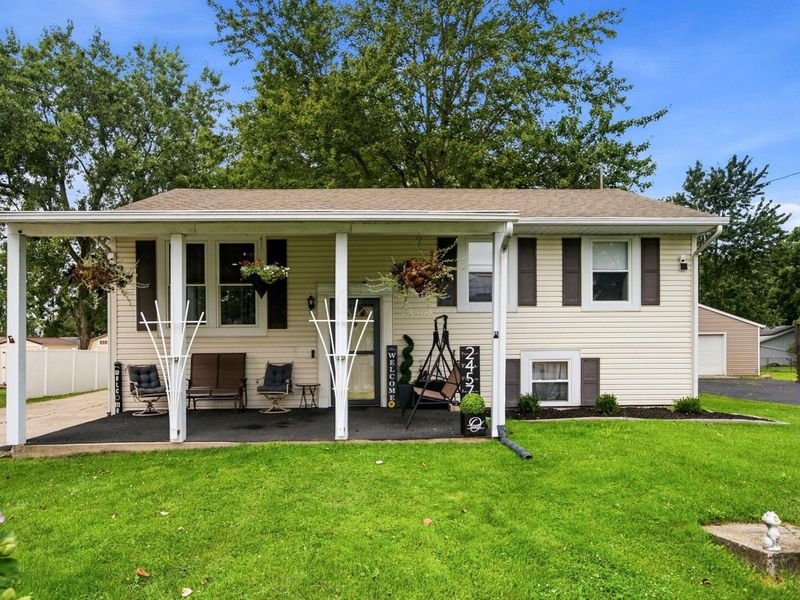 2457 Capaldi Drive, Marion, OH 43302 Photo 2