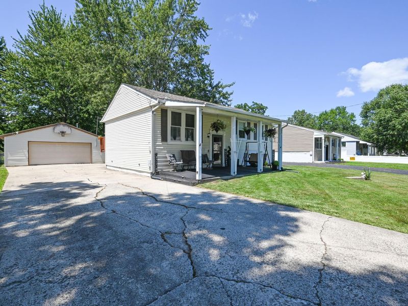 2457 Capaldi Drive , Marion, OH 43302 Photo 4